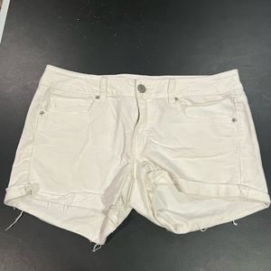 American Eagle White Jeans Shorts